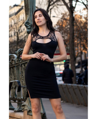 Robe noire Lora 